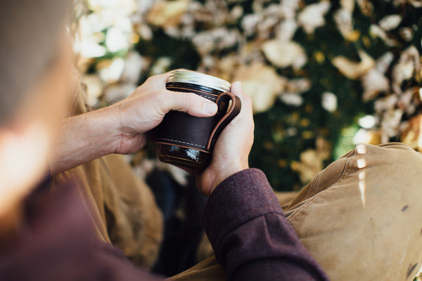 Black Holdster Model 02: Rivet